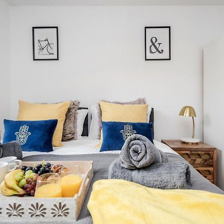 Stunning 2-Bed Apt - Free Parking - Camden - Central - Zoo - Shop - Events Λονδίνο Εξωτερικό φωτογραφία