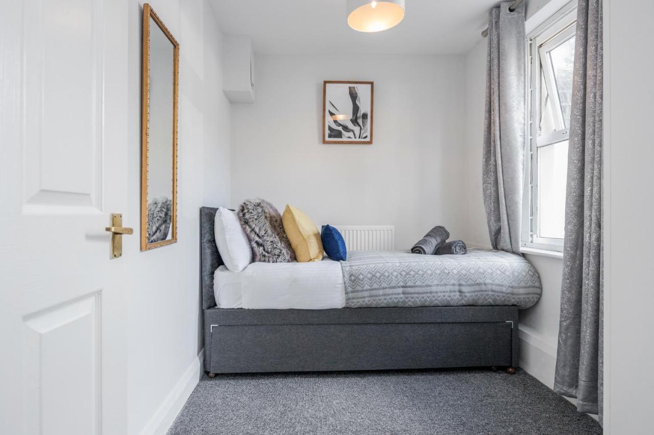 Stunning 2-Bed Apt - Free Parking - Camden - Central - Zoo - Shop - Events Λονδίνο Εξωτερικό φωτογραφία